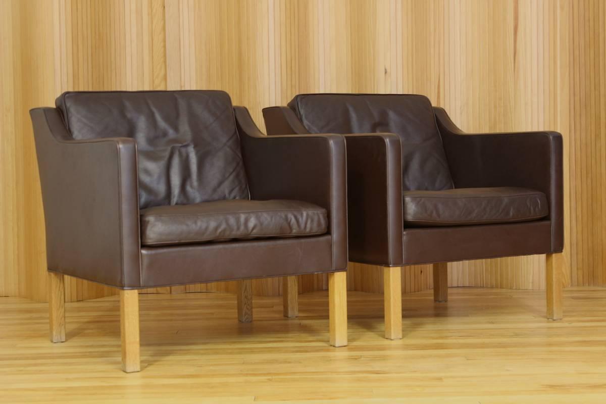 Scandinavian Modern Borge Mogensen Leather Lounge Chairs Model 2421 Fredericia Stolefabrik