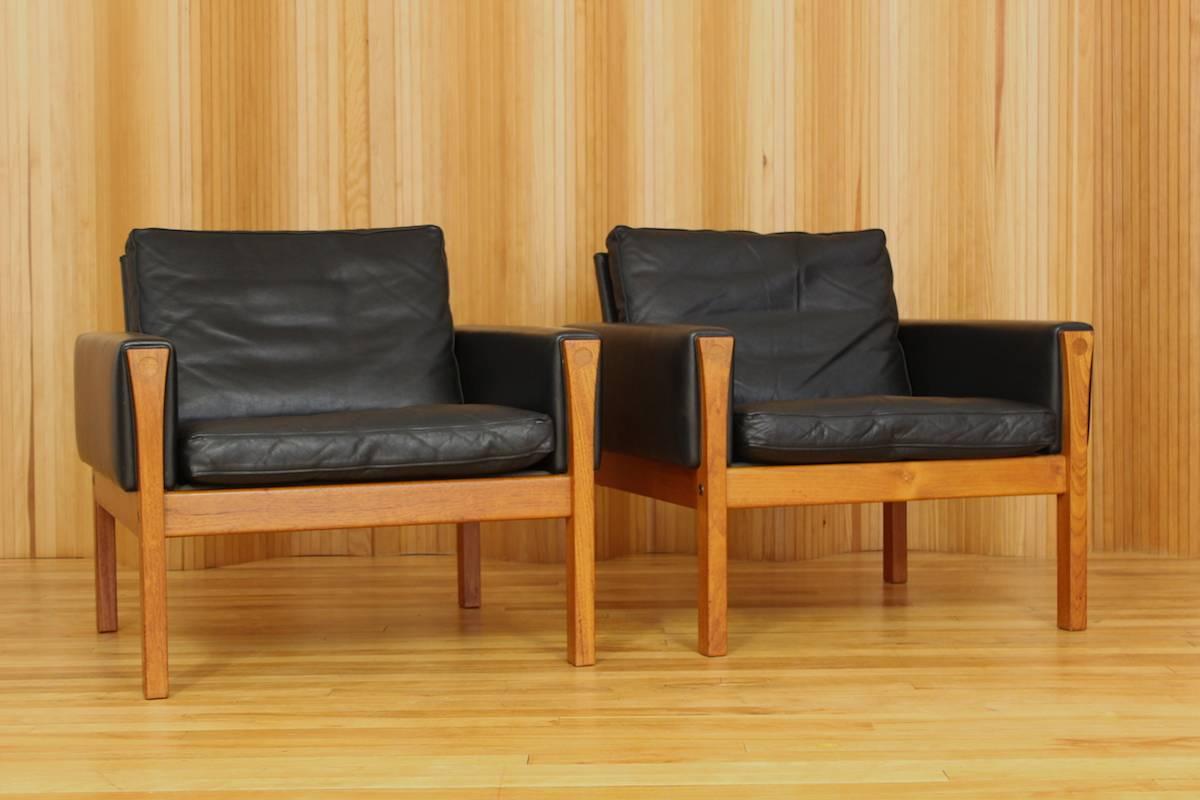 Scandinavian Modern Hans Wegner Model AP62 Lounge Chairs, AP Stolen, Denmark
