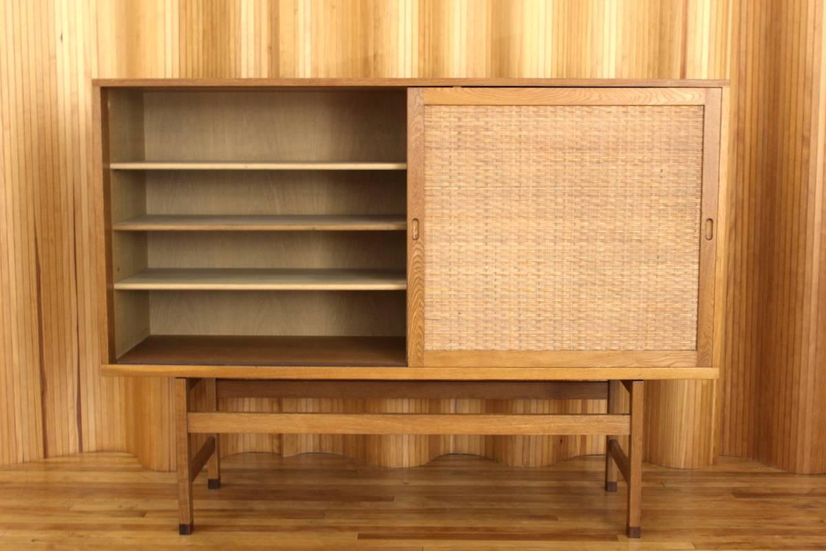 Scandinavian Modern Rare Hans Wegner Oak and Rattan Highboard Model Ry33 Ry Mobler, Denmark For Sale