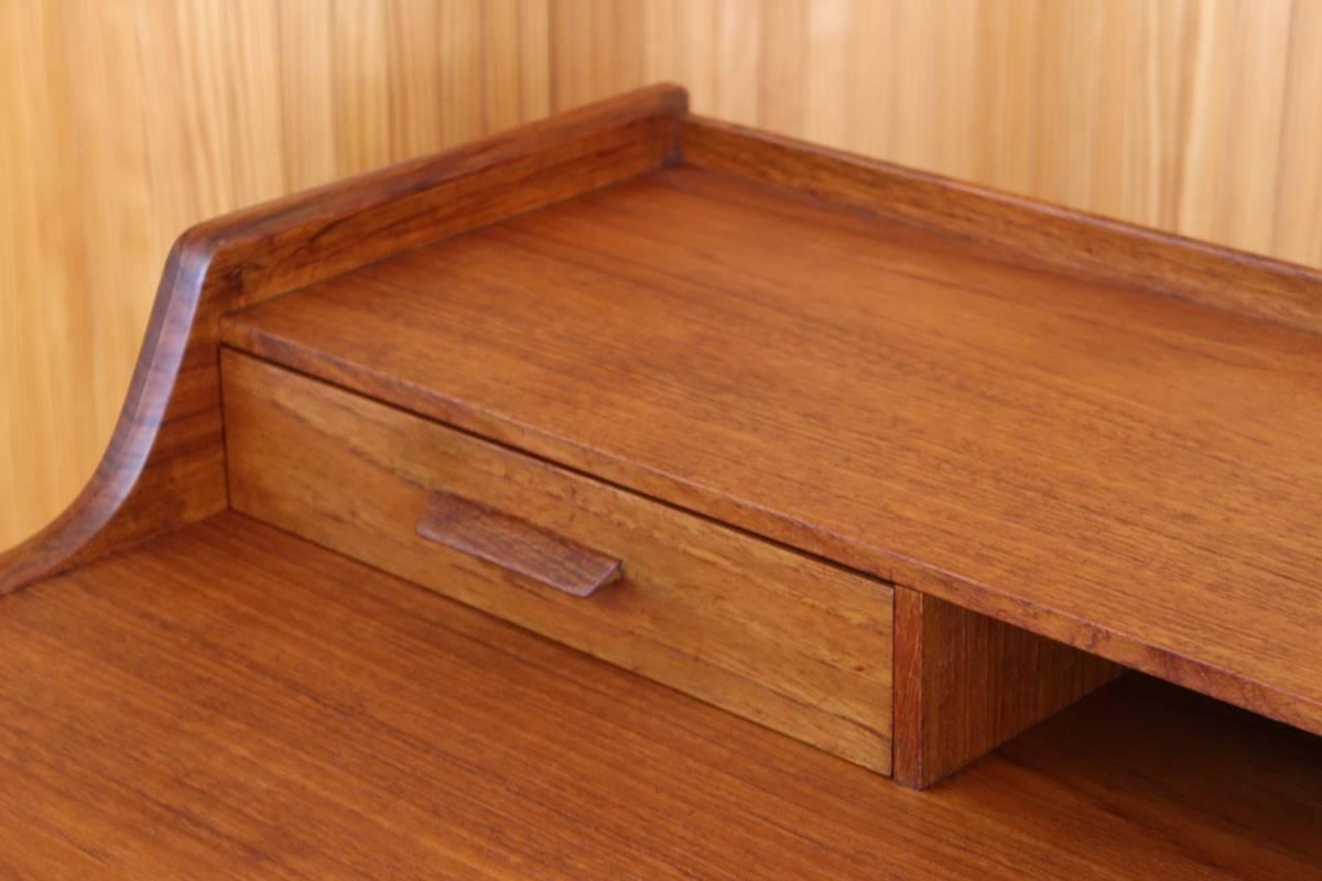 Arne Wahl Iversen Teak Desk Model 56 Vinde Mobelfabrik, Denmark For Sale 3