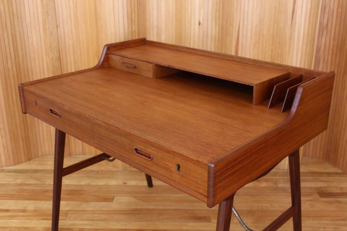 Danish Arne Wahl Iversen Teak Desk Model 56 Vinde Mobelfabrik, Denmark For Sale