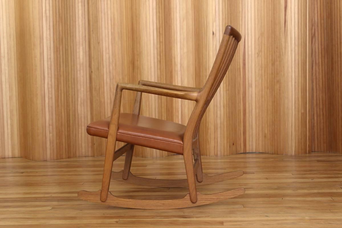 20th Century Rare and Stunning Hans Wegner Model ML33 Rocking Chair Mikael Laursen Denmark For Sale