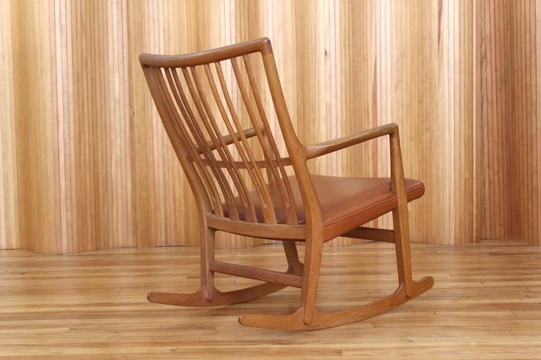 Danish Rare and Stunning Hans Wegner Model ML33 Rocking Chair Mikael Laursen Denmark For Sale