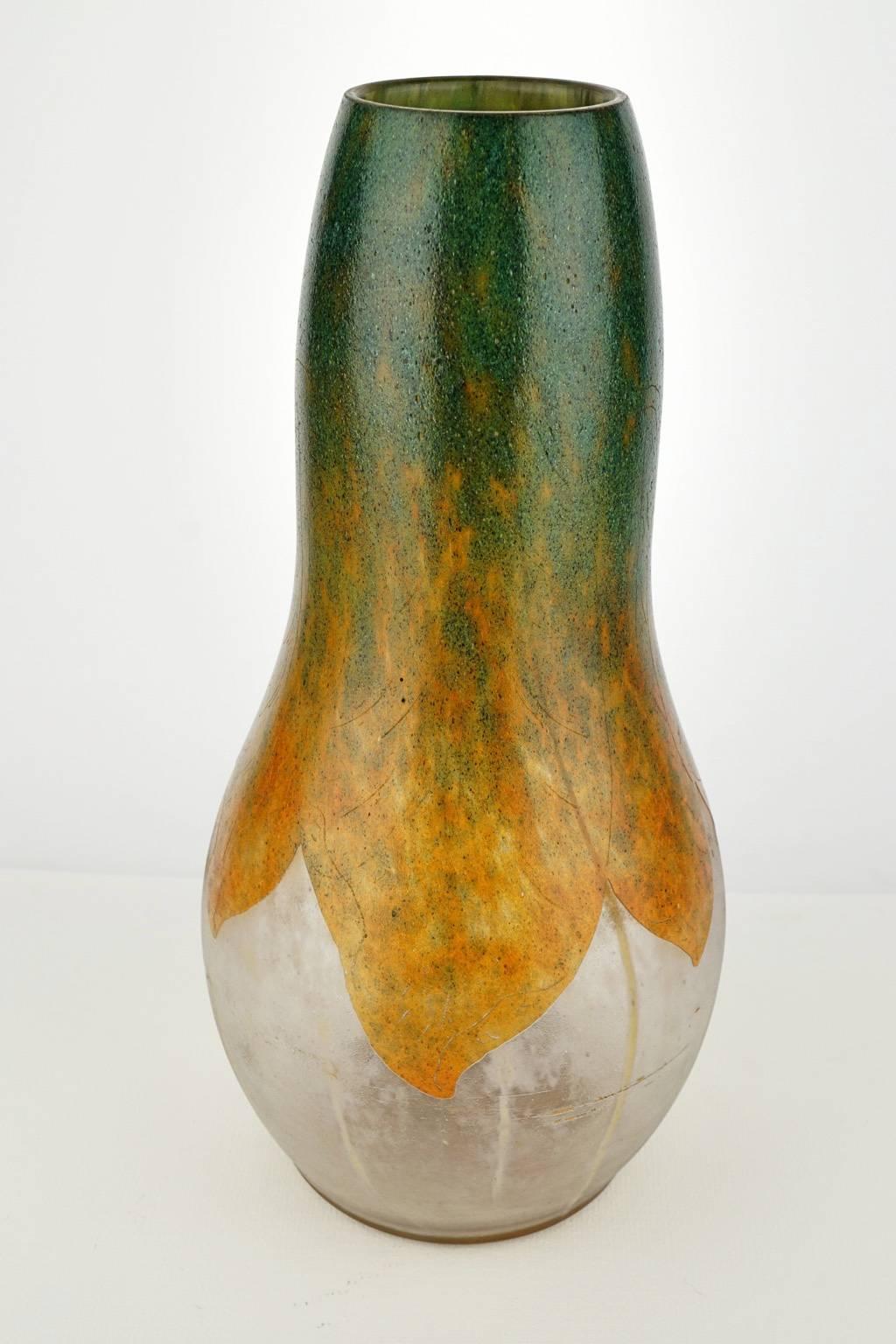 Art Deco Charles Schneider green and orange marbled glass vase. Design “tobacco leaves”.
 
