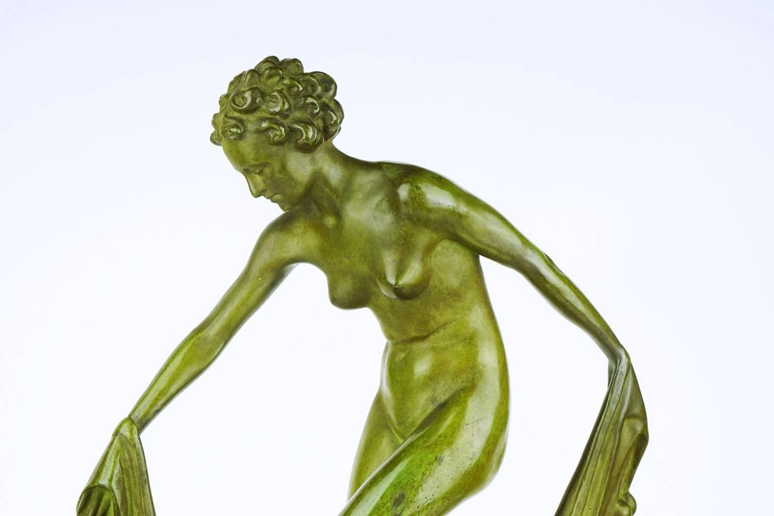 Art Deco Bronze of a Naked Dancer with a Veil by Leonildo Giannoni  For Sale 2