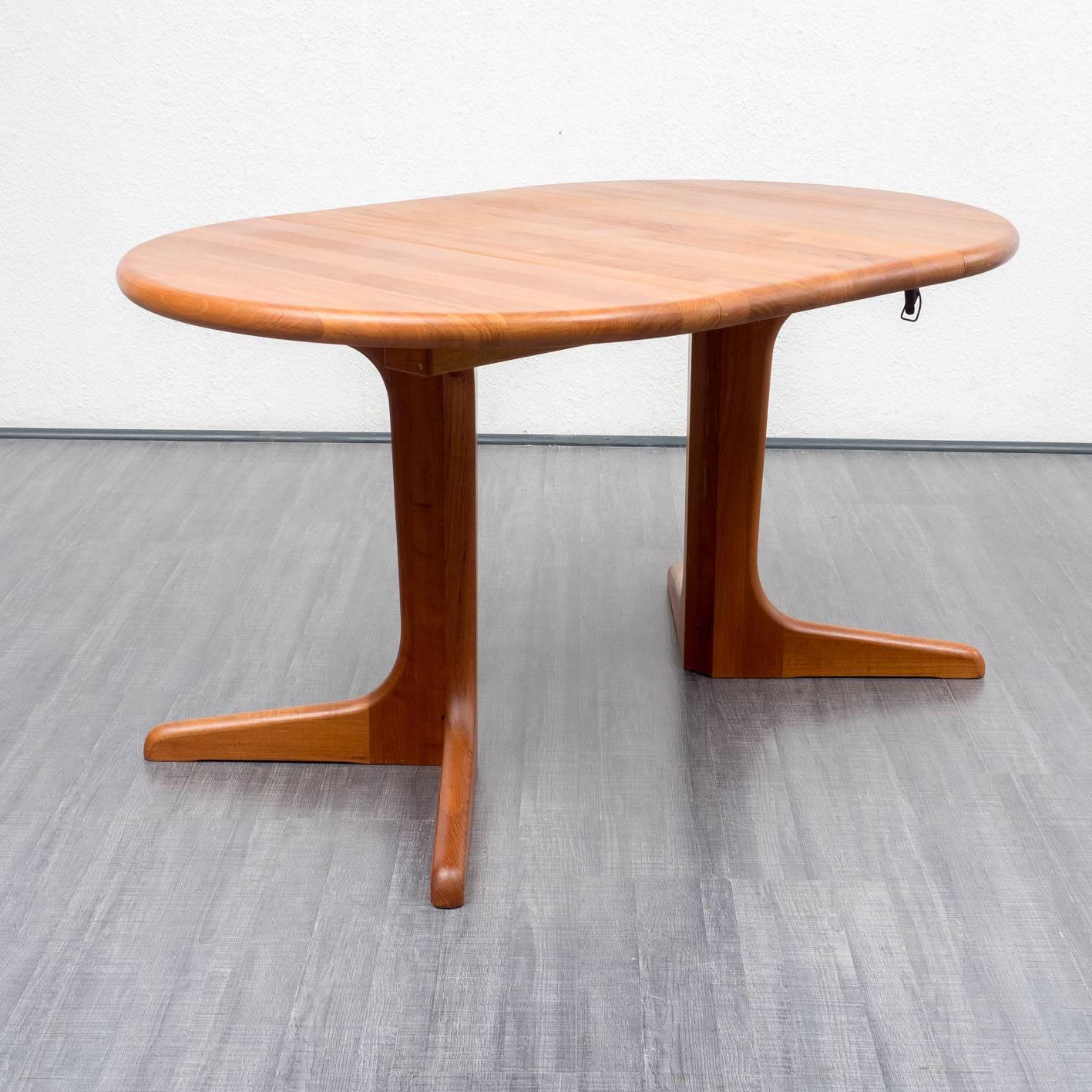 1960s Dining Table, Teak, Niels Koefoed for Koefoed, Version 177, Denmark In Good Condition In Karlsruhe, DE