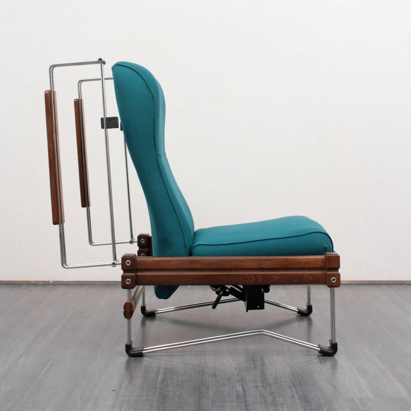 Mid-Century Modern Extravagant Lounge Chair, Wood and Chrome Frame For Sale