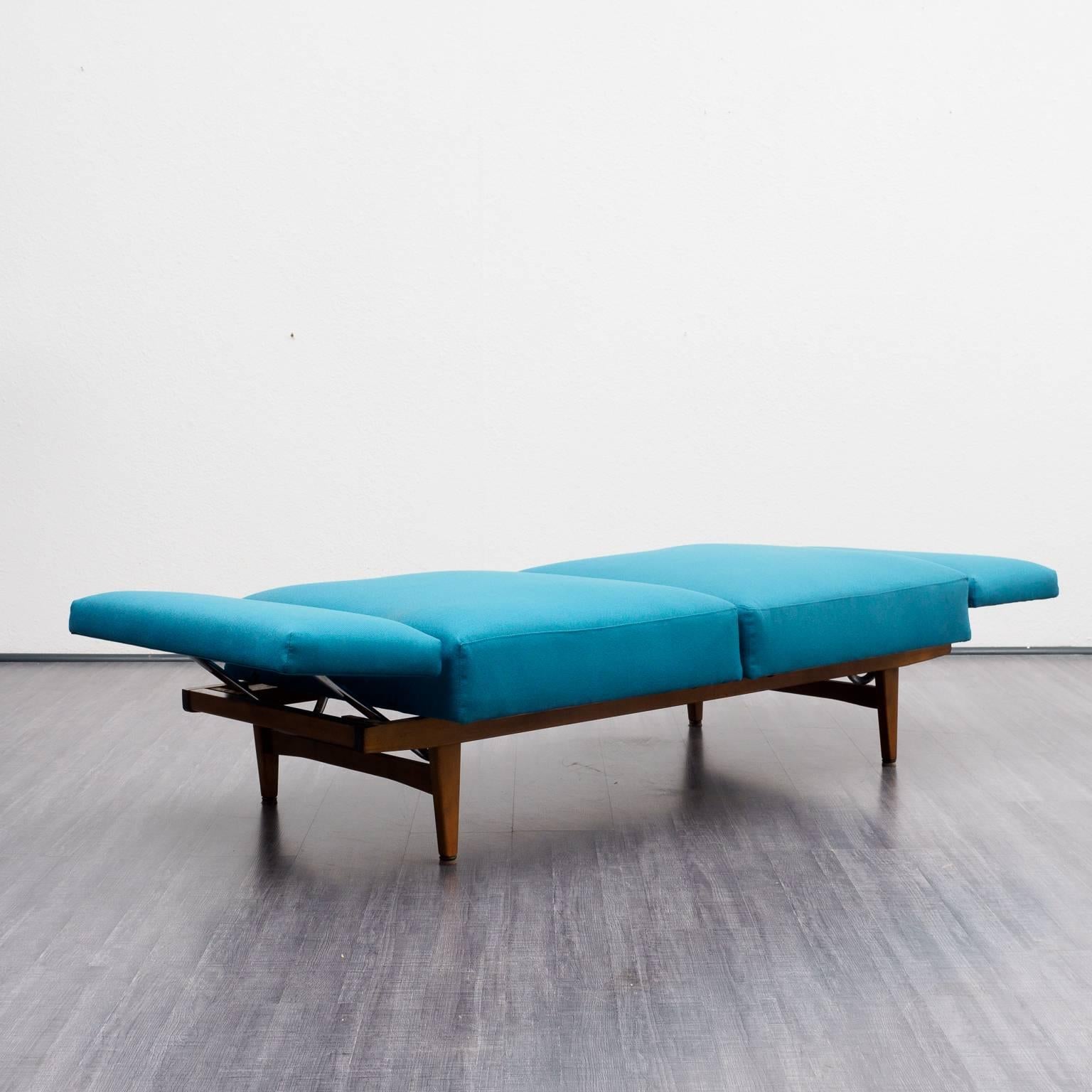 Classic 1960s Daybed, Newly Upholstered 3