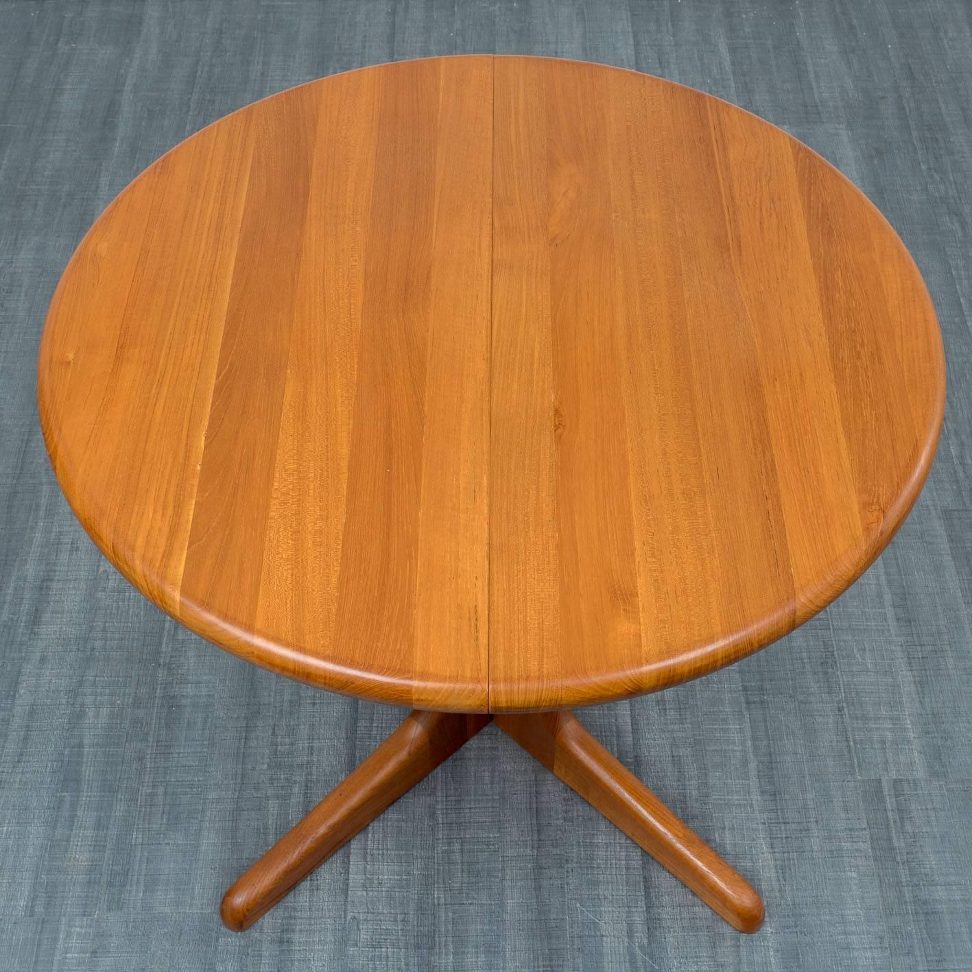 1960s Dining Table, Teak, Niels Koefoed for Koefoed, Version 177, Denmark 3