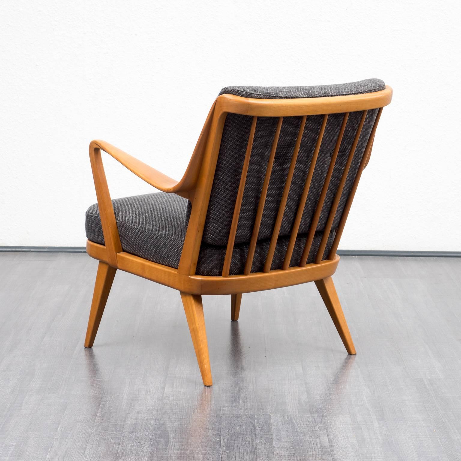 1950s Knoll Antimott Armchair, Reupholstered In Good Condition In Karlsruhe, DE