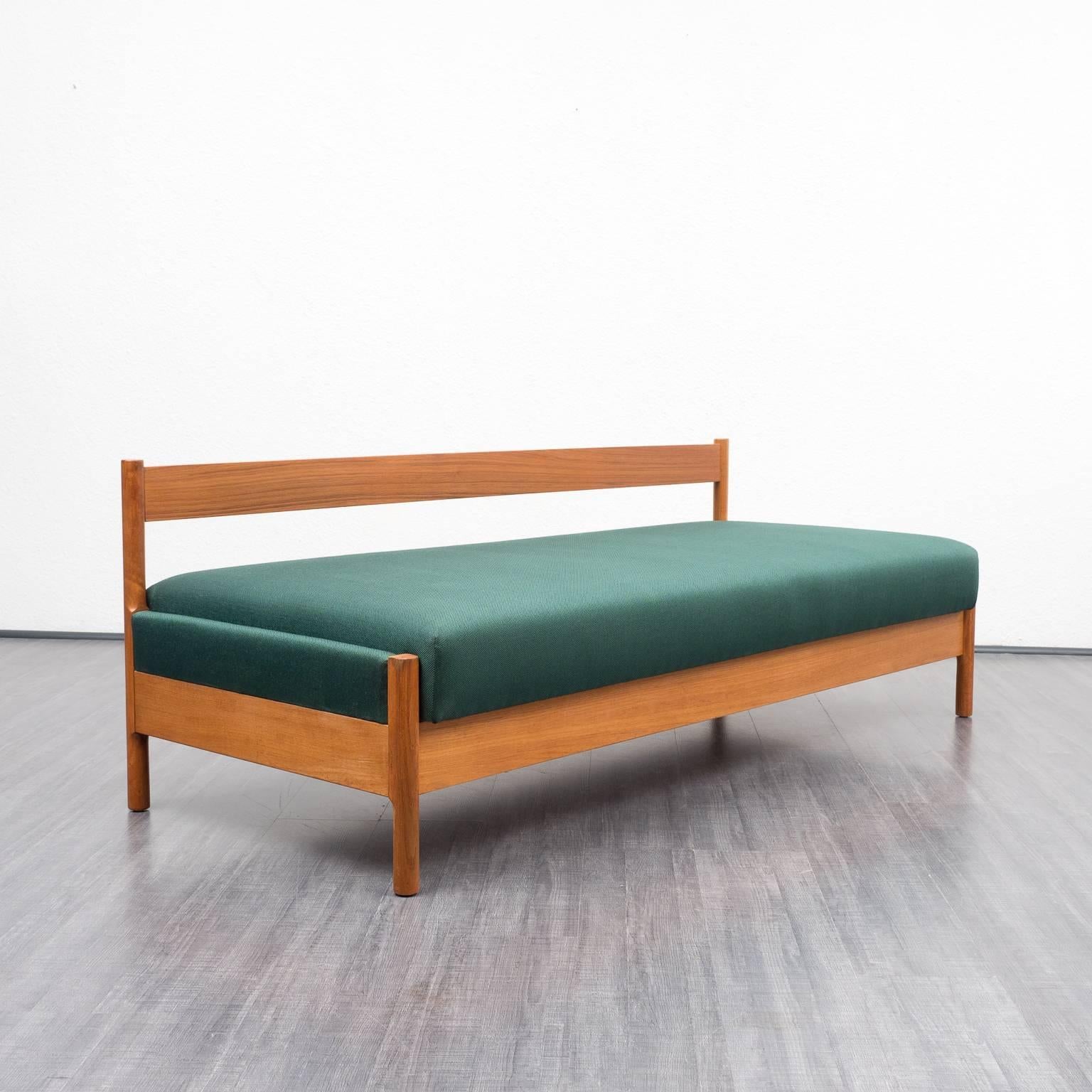 Daybed in Scandinavian Style, Teak Frame, New Upholstery For Sale 4