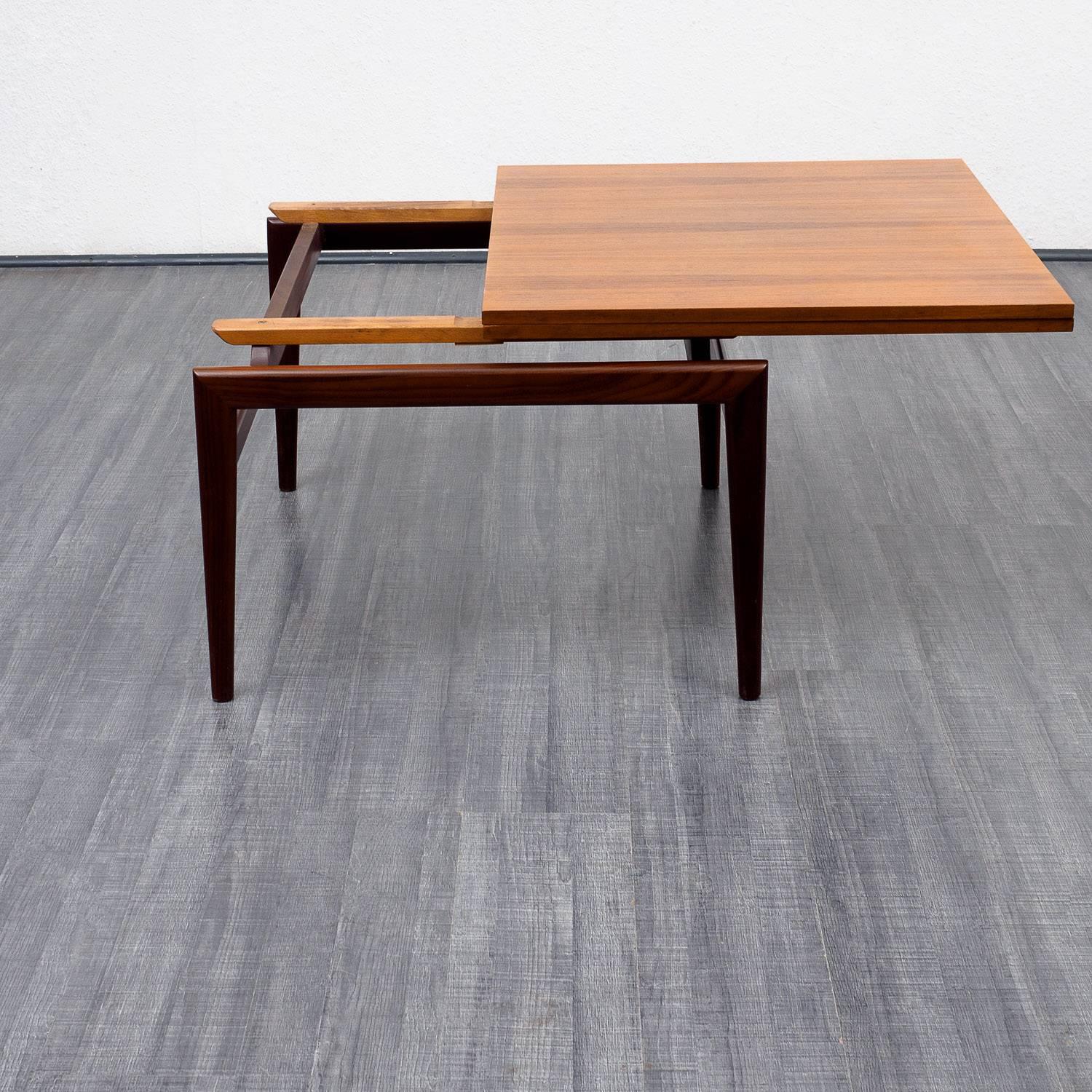 Refined 1960s Coffee Table In Good Condition In Karlsruhe, DE