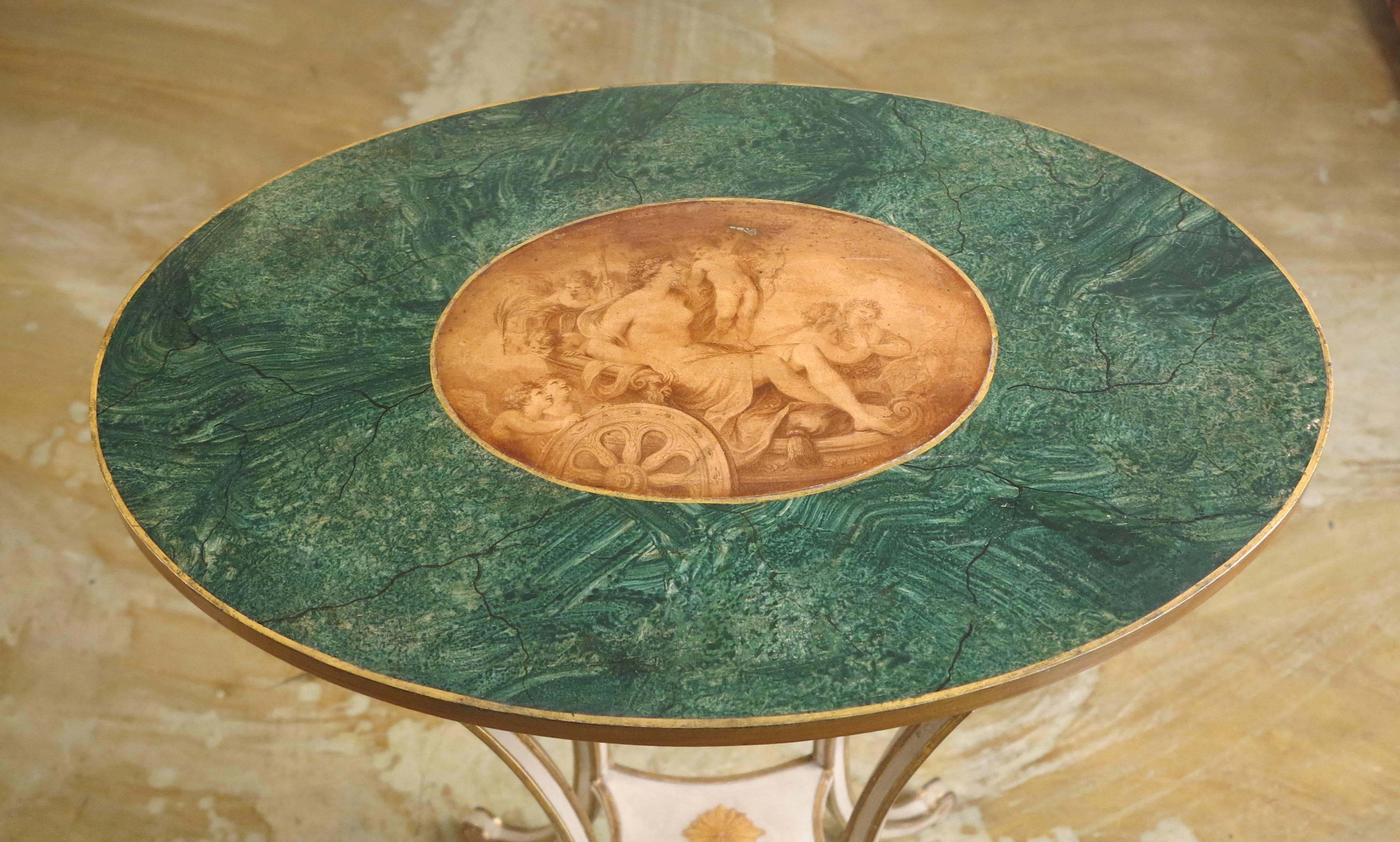 Grande-Bretagne (UK) Paire de tables d'appoint George III de style Angelica Kauffman en vente