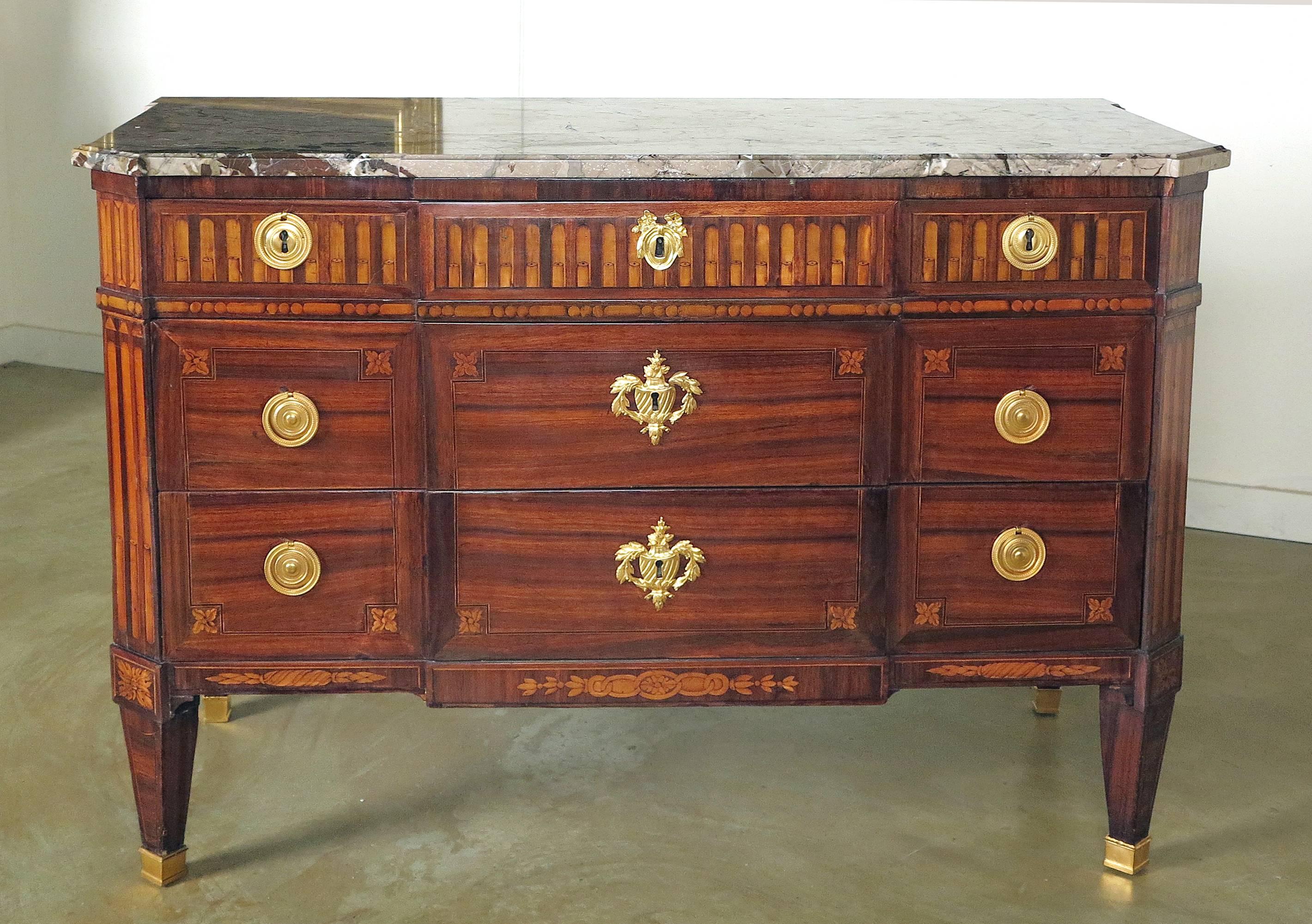 A Fine Louis XVI Kingwood with Tulipwood & Purplewood Inlaid Commode by Crepi In Excellent Condition For Sale In Sheffield, MA