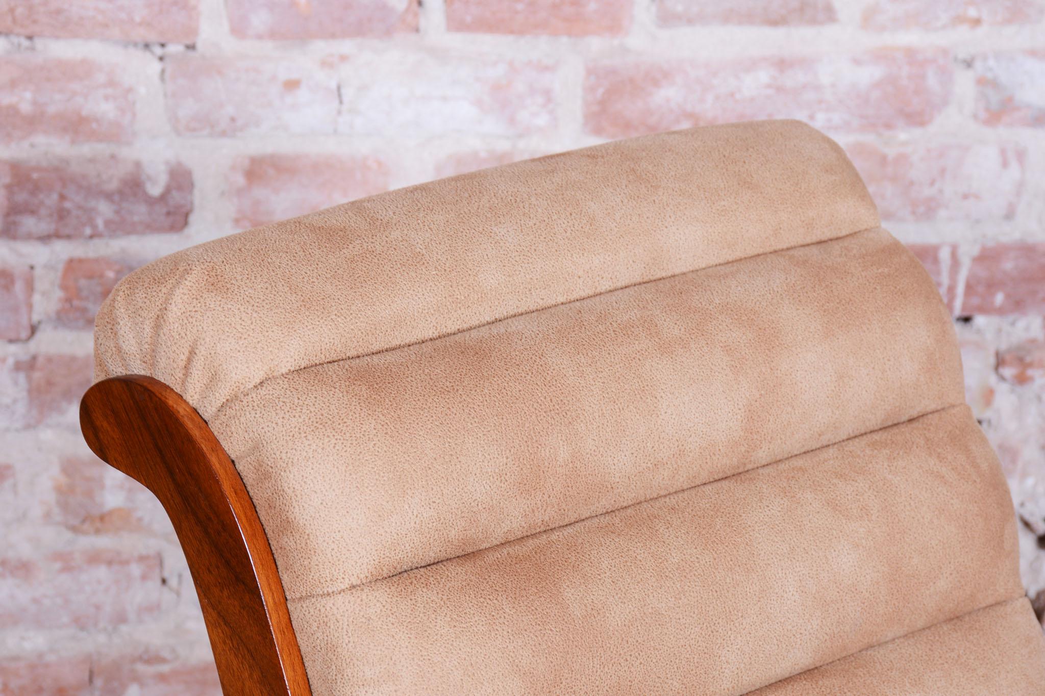 Sillón Bauhaus restaurado, de R. Slezak, modelo K32, haya, cromado, checo, años 30 mediados del siglo XX en venta