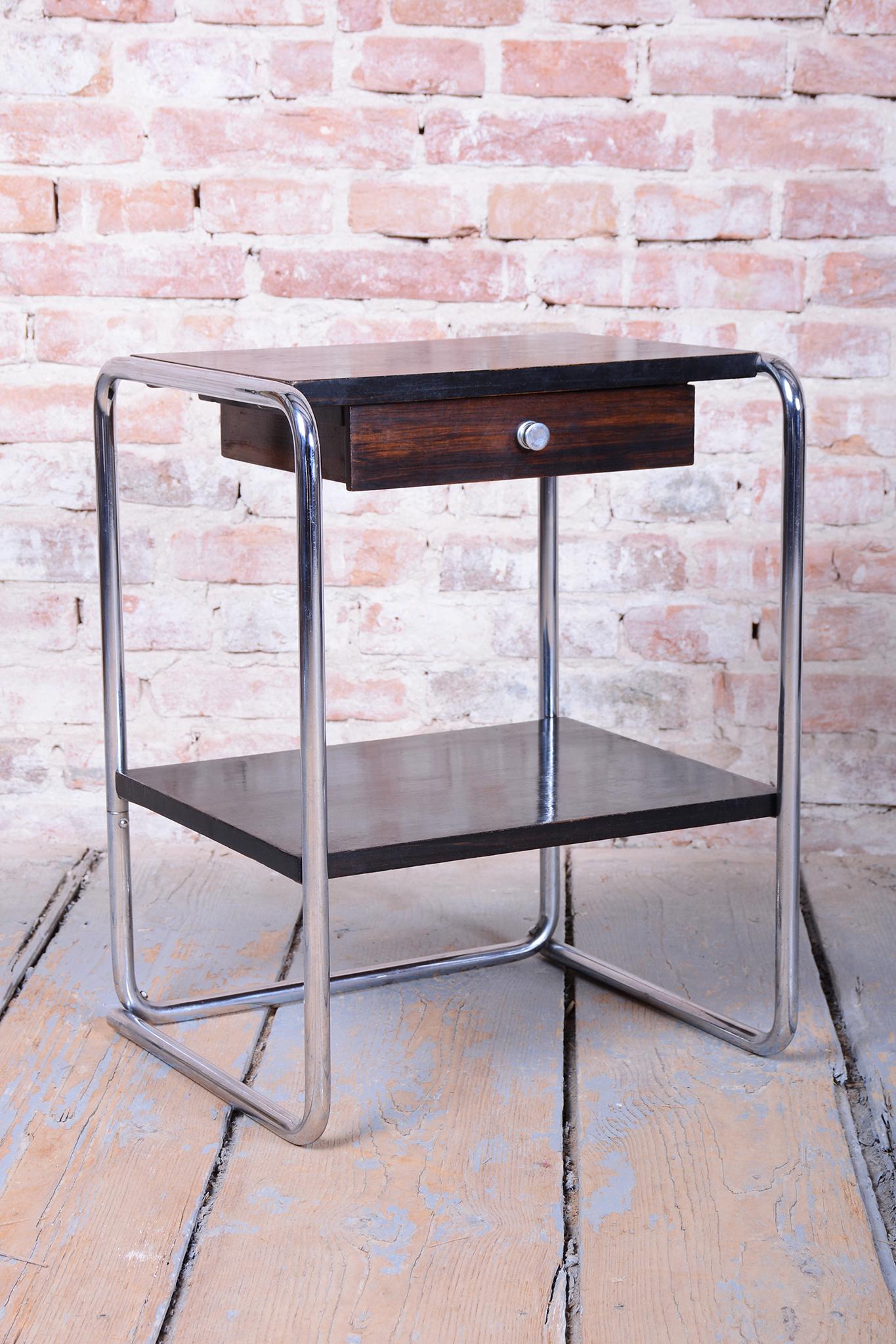 Pair of Original Bauhaus Bedside Tables, by Thonet, Chrome,  Germany, 1930s For Sale 1
