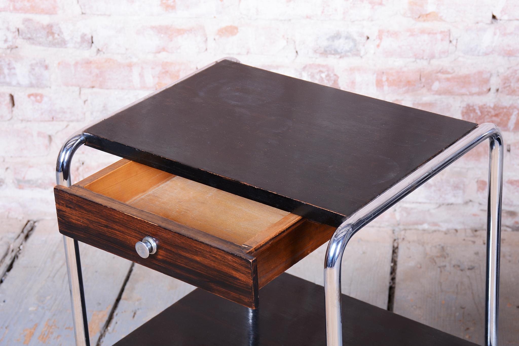 Pair of Original Bauhaus Bedside Tables, by Thonet, Chrome,  Germany, 1930s For Sale 10