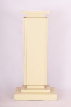 Piedistallo Art Déco originale, legno laccato, in ottimo stato di conservazione, Repubblica Ceca, anni ’20