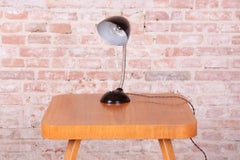 Restaurierte Bauhaus-Tischlampe, von Eric Kirkman Cole, Bakelit, Tschechien, 1930er Jahre