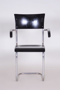 Restored Bauhaus Chair, by Mart Stam, Germany, Chromed Steel, Plywood, 1930s