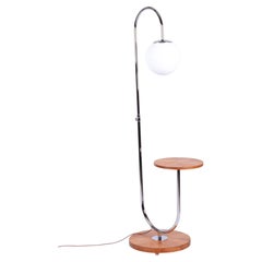 Restaurierte Bauhaus-Stehlampe, von R. Slezák, Oak, Chrom, Tschechien, 1920er Jahre