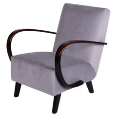 Sillón Art Déco restaurado, diseñado por J. Halabala para UP Zavody, modelo C, República Checa, década de 1930