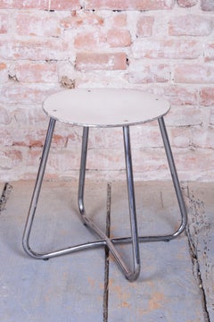 Sgabello Bauhaus restaurato, di Vichr a spol., acciaio cromato, Repubblica Ceca, anni ’30