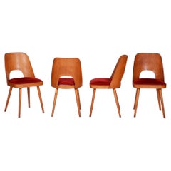 Set di quattro sedie originali di metà secolo, di O. Haerdtl, in faggio, Repubblica Ceca, anni '50