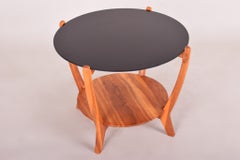 Mesa de centro restaurada de mediados de siglo, roble, cristal negro, repulida, checa, década de 1960