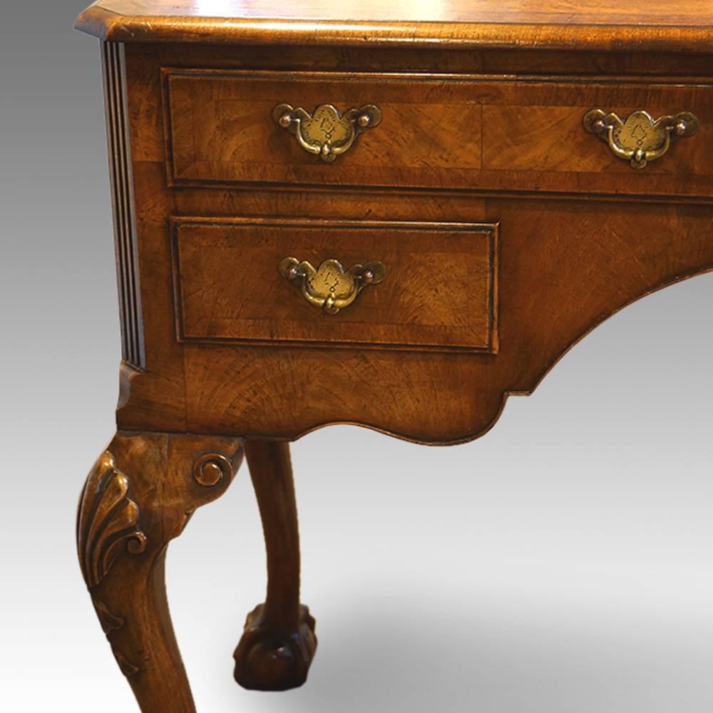 Queen Anne Style Walnut Dressing Table 2