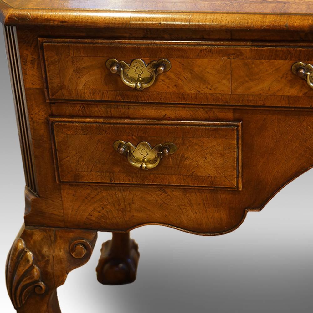 Queen Anne Style Walnut Dressing Table 3