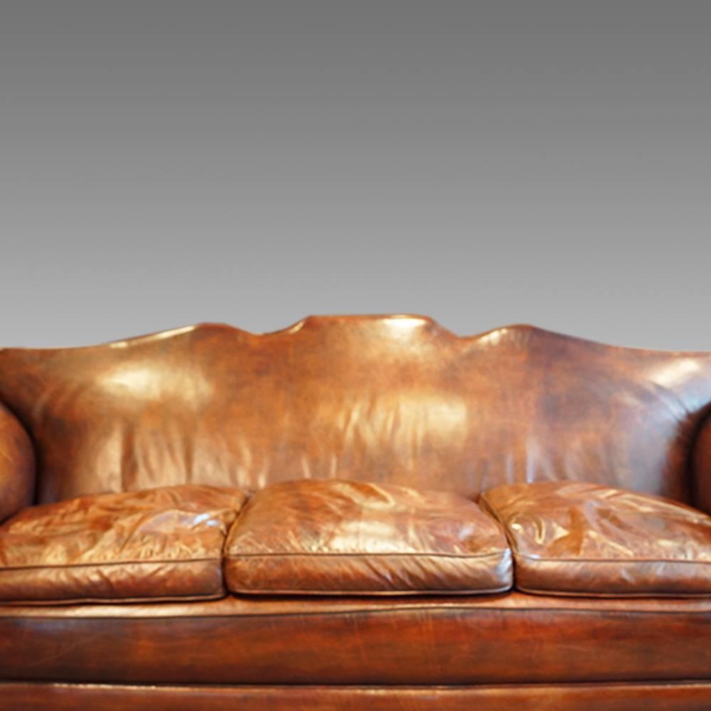 Edwardian Country House Leather Sofa In Excellent Condition In Salisbury, Wiltshire