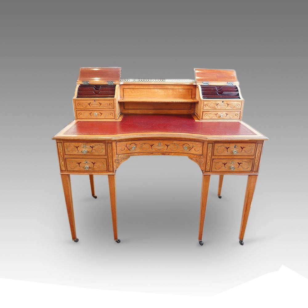 Edwardian Inlaid Satinwood Desk In Excellent Condition For Sale In Salisbury, Wiltshire