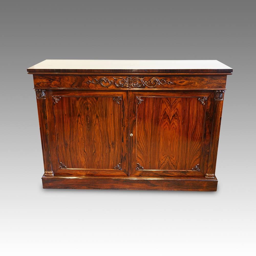 William IV rosewood side cabinet
This rosewood side-cabinet-chiffonier would have been made circa 1830, a time when William IV was the monarch of Great Britain.
In this period, rosewood was used as a premium timber for items for the reception areas