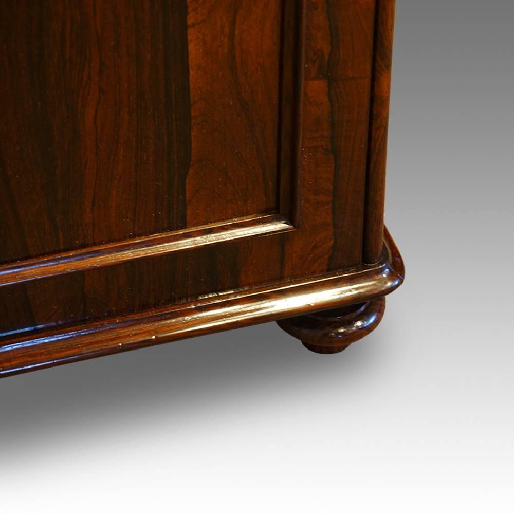 Early 19th Century William IV Rosewood Small One-Door Side Cabinet