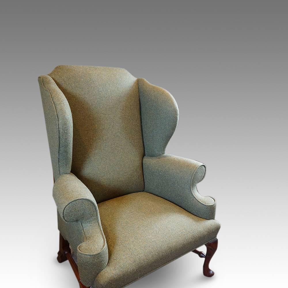 Georgian style wing chair in Khaki tweed material
Here is your opportunity to own this Georgian style wing chair.
The wing chair has been completely upholstered and covered in a Khaki tweed material. The color is darker than in the images, the