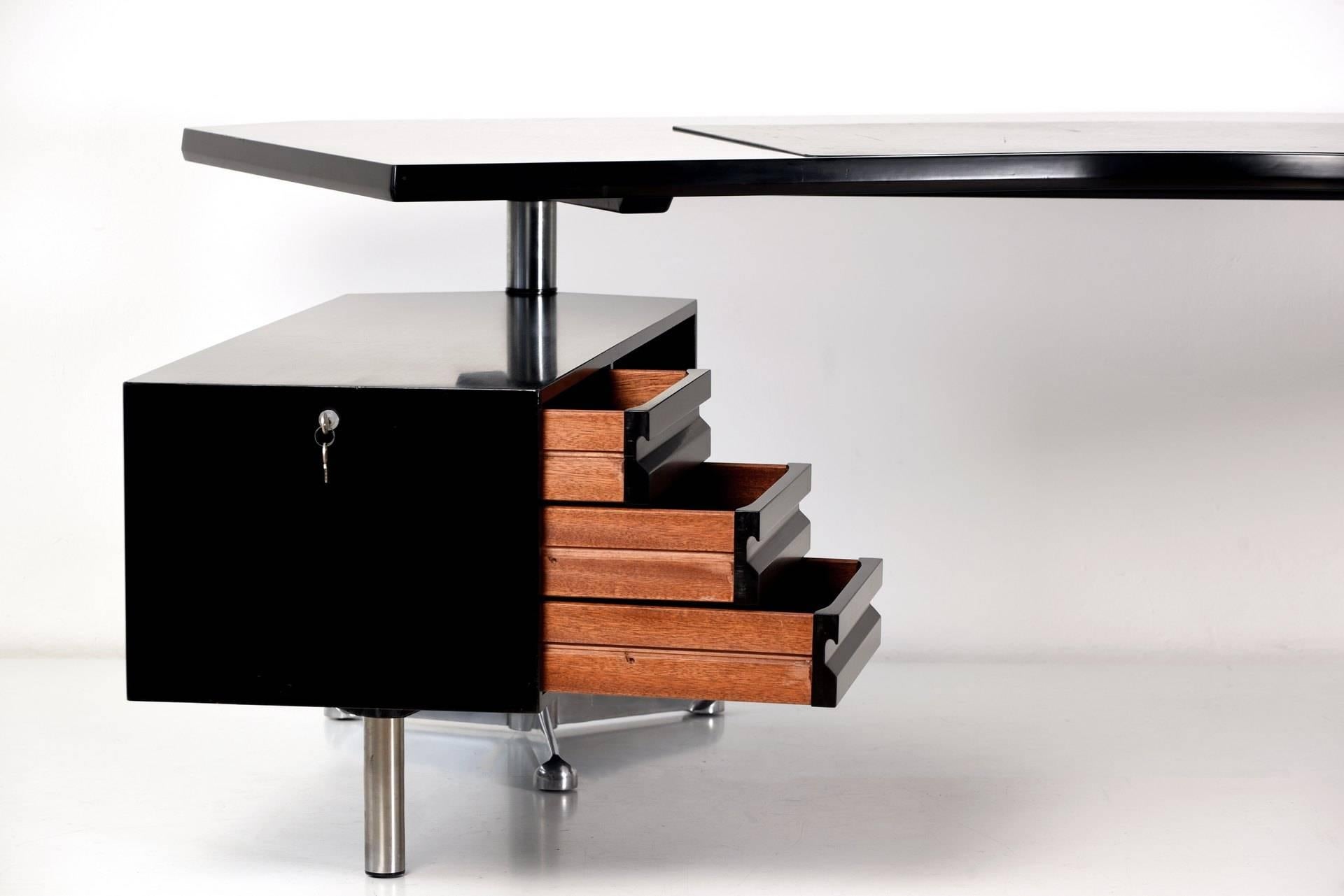 Mid-Century Modern Executive Desk T 96 Osvaldo Borsani for Tecno Milan 1956