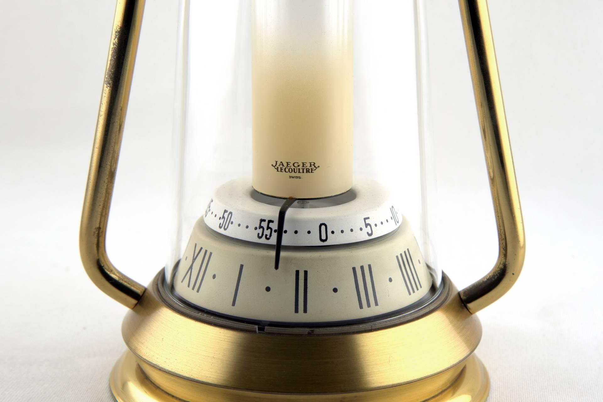 Table Clock Jaeger-LeCoultre in Form of a Kerosene Lamp, 1950 In Good Condition For Sale In Berlin, DE