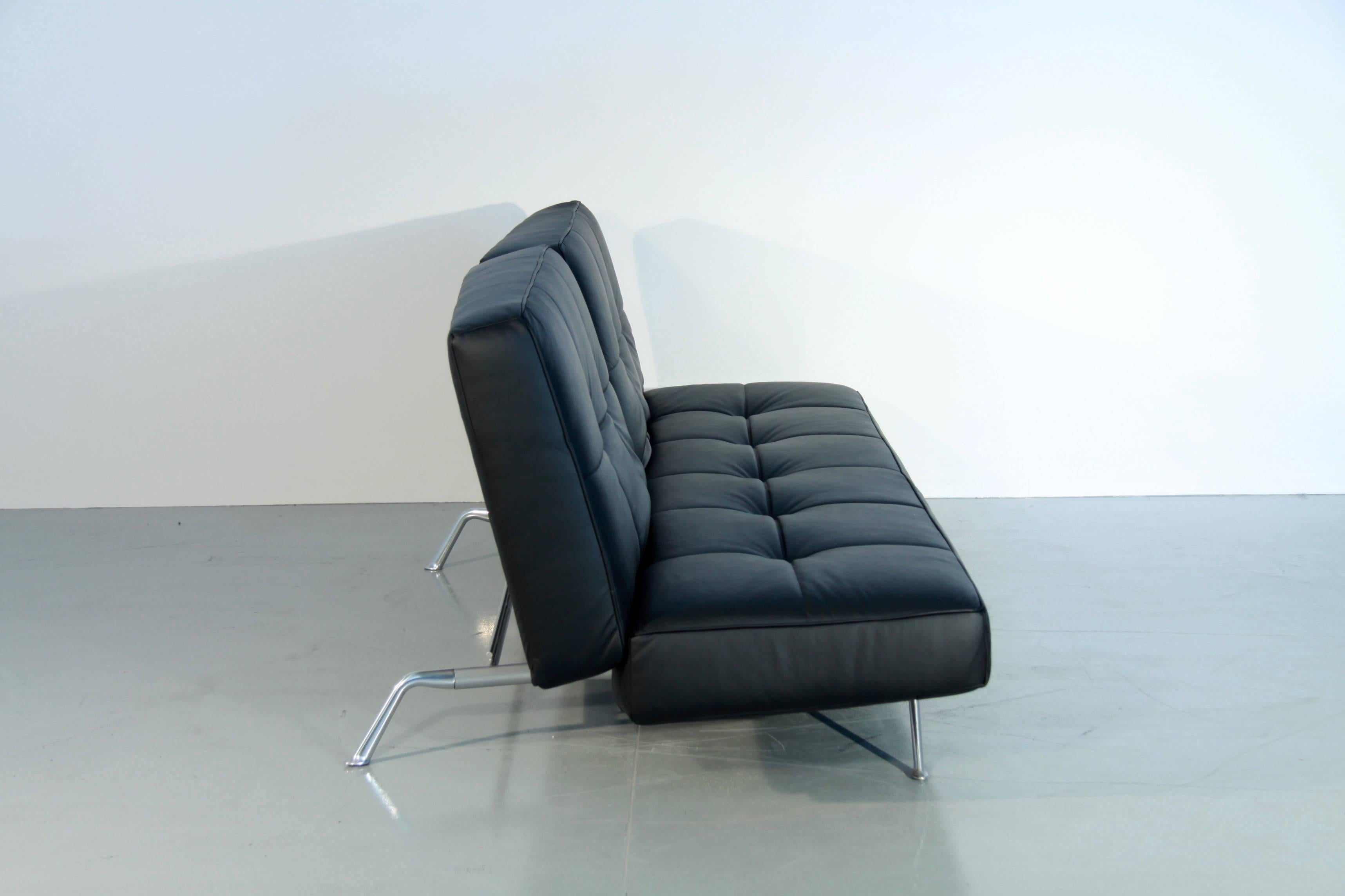 Vintage Smala Black Leather Adjustable Sofabed by Pascal Mourgue for Ligne Roset In Excellent Condition In Berlin, DE
