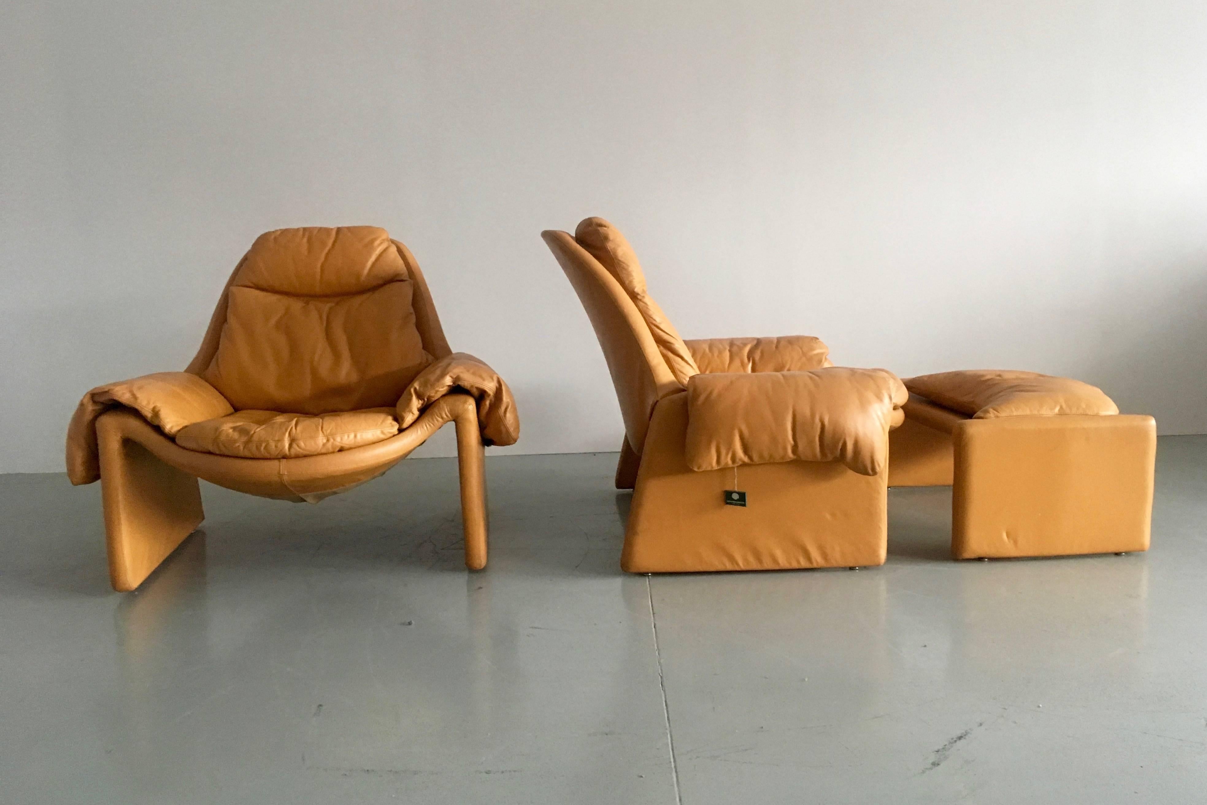 Proposals 2 Lounge Chairs with Ottoman by Vittorio Introini for Saporiti, 1960s In Fair Condition In Berlin, DE
