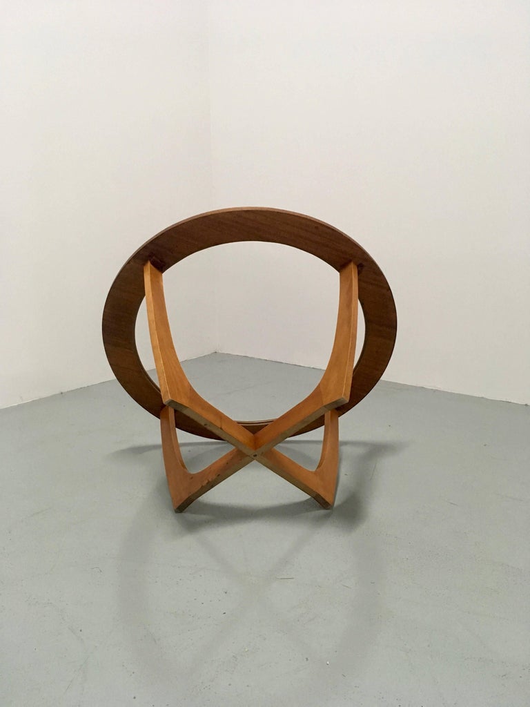 Vintage Danish Round Coffee Table, circa 1970 For Sale at 1stDibs