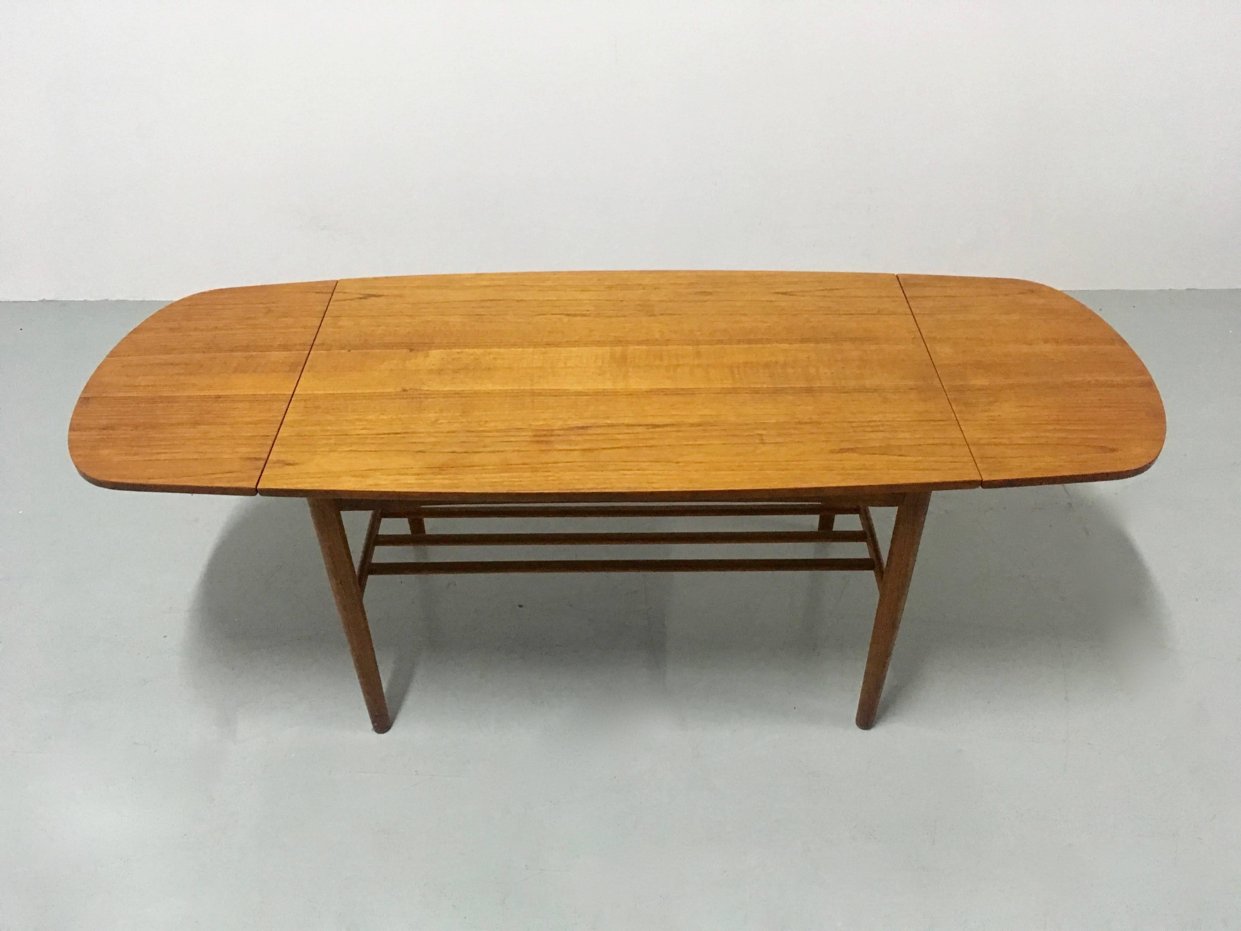Vintage Danish Extendable Coffee Table, 1960s For Sale 3