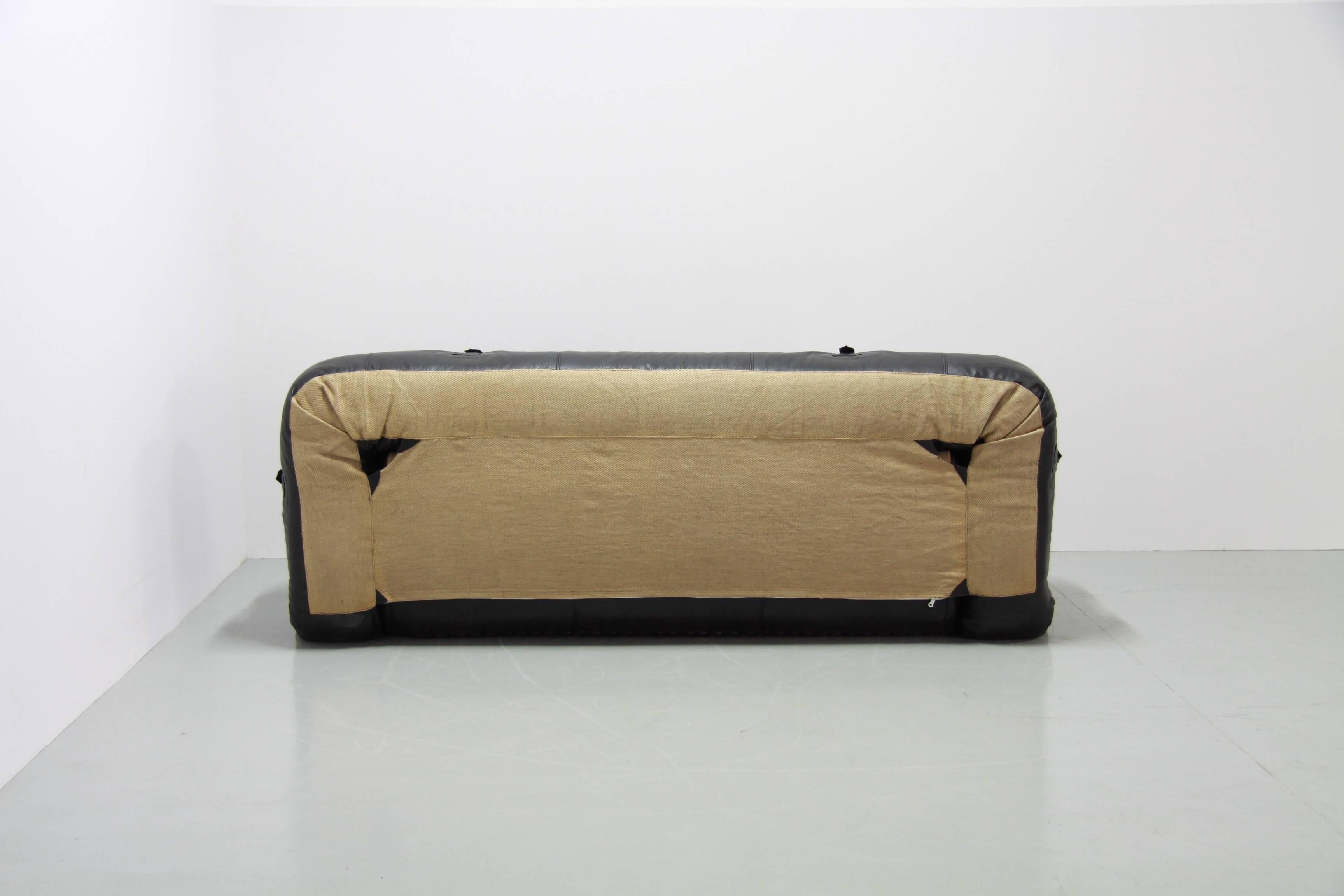 Late 20th Century Anfibio Sofa Bed by Alessandro Becchi for Giovannetti Collezioni, 1971 For Sale