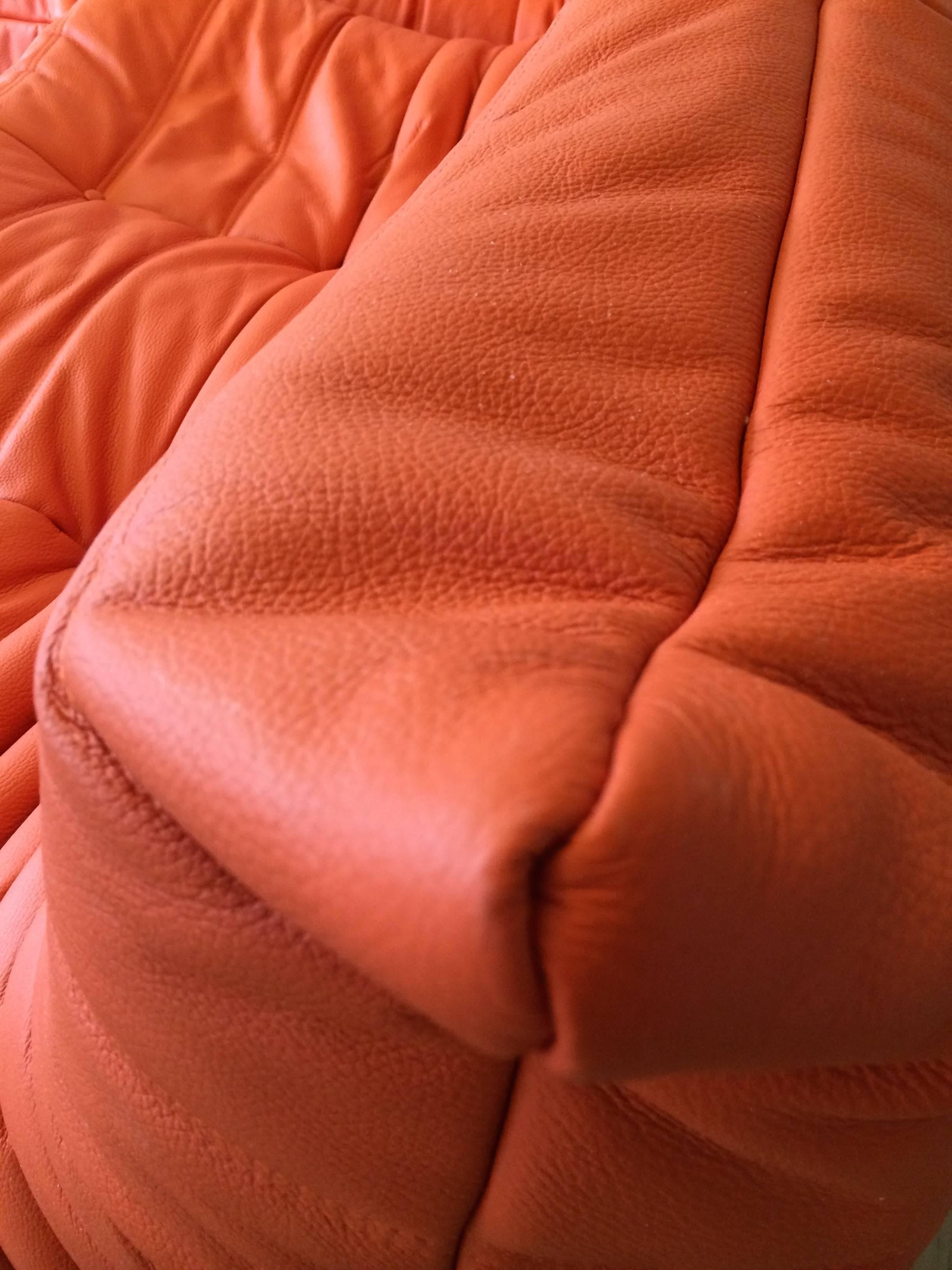 Late 20th Century Orange Leather Two-Seat Togo Sofa by Michel Ducaroy for Ligne Roset For Sale