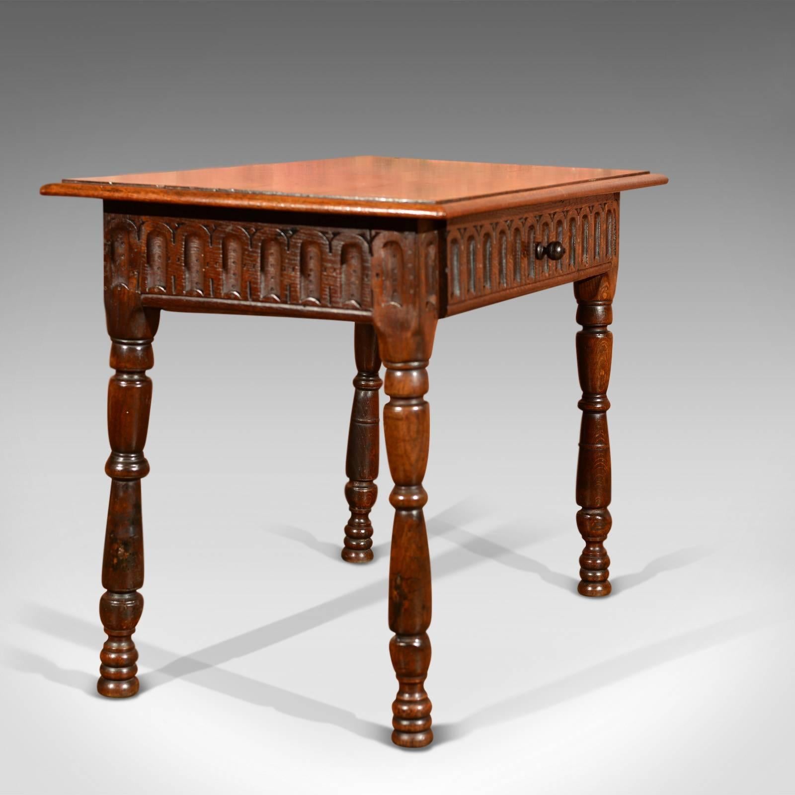 Victorian Oak Antique Side Table, circa 1860 In Good Condition In Hele, Devon, GB