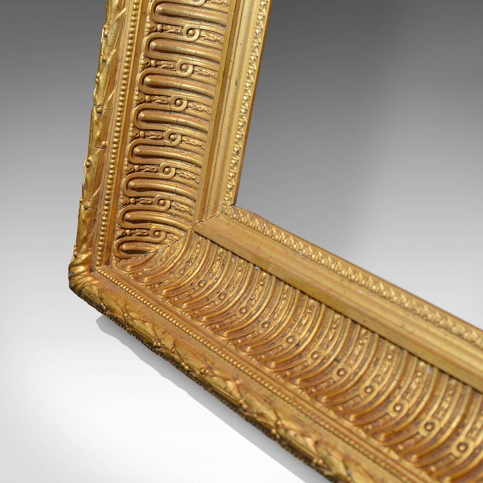 19th Century Victorian Wood and Gilt Antique Picture Frame, circa 1880