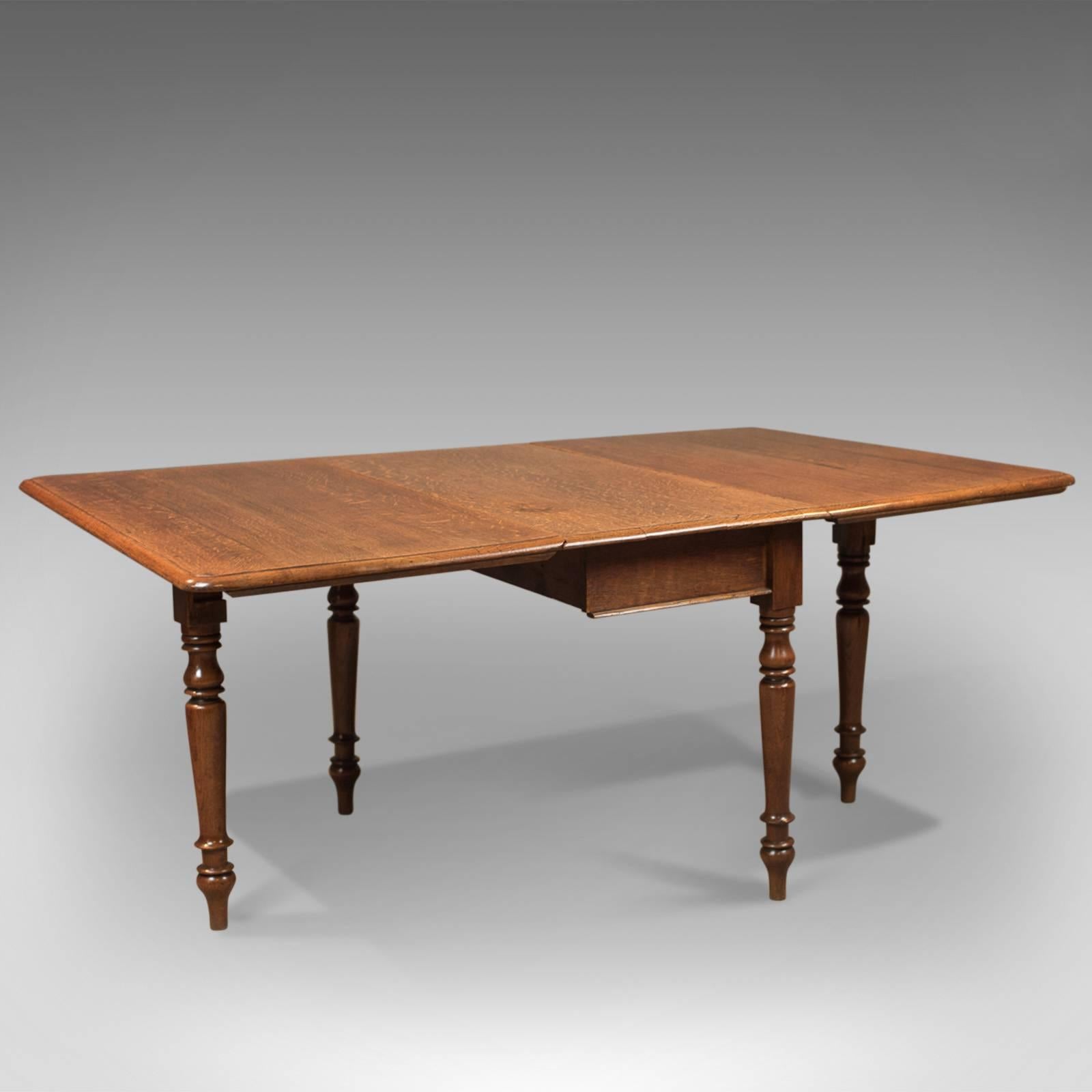 Antique Dining Table, Georgian Oak Gateleg, circa 1790 3