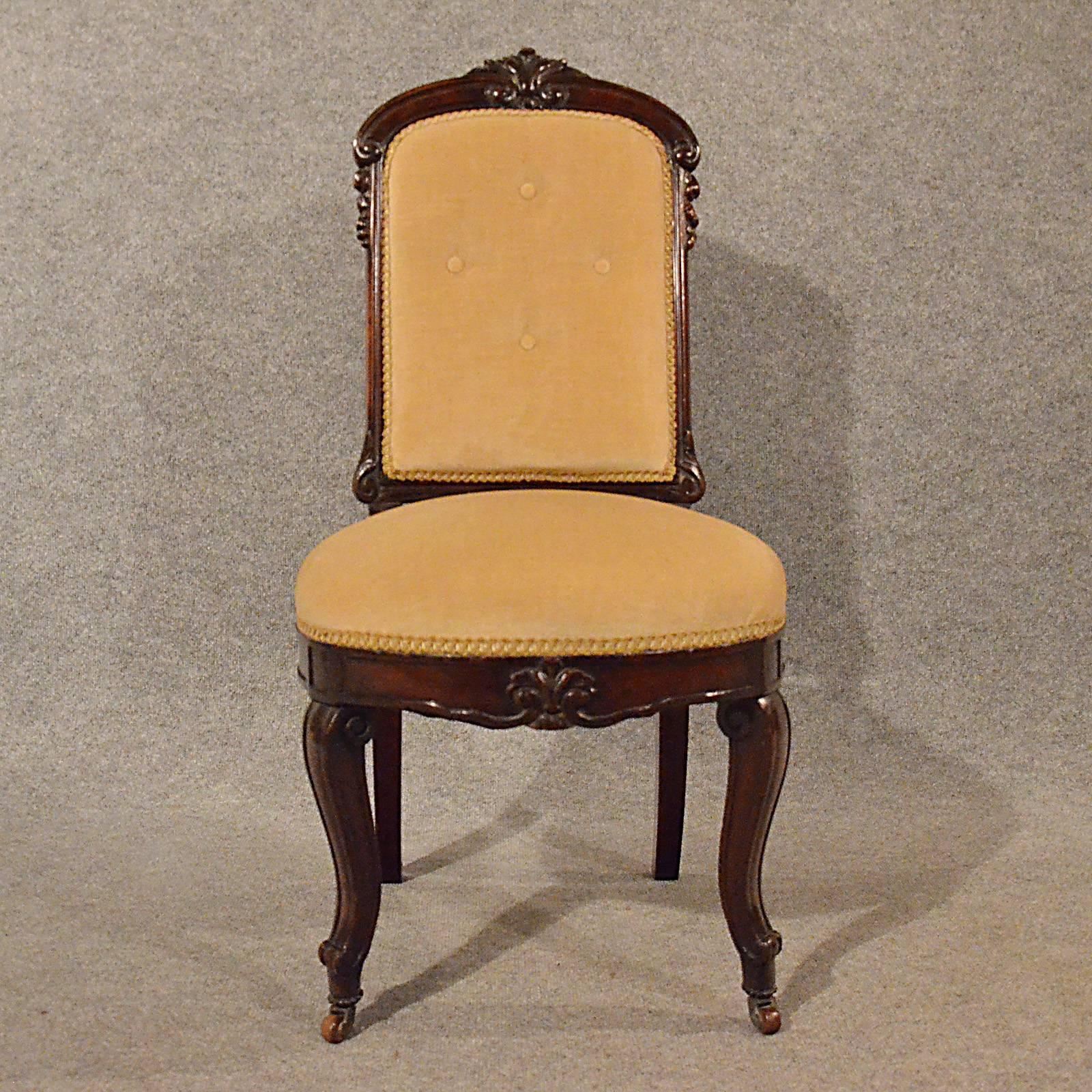 Antique Dining Chairs, Set of Four English Victorian Mahogany, circa 1890 2