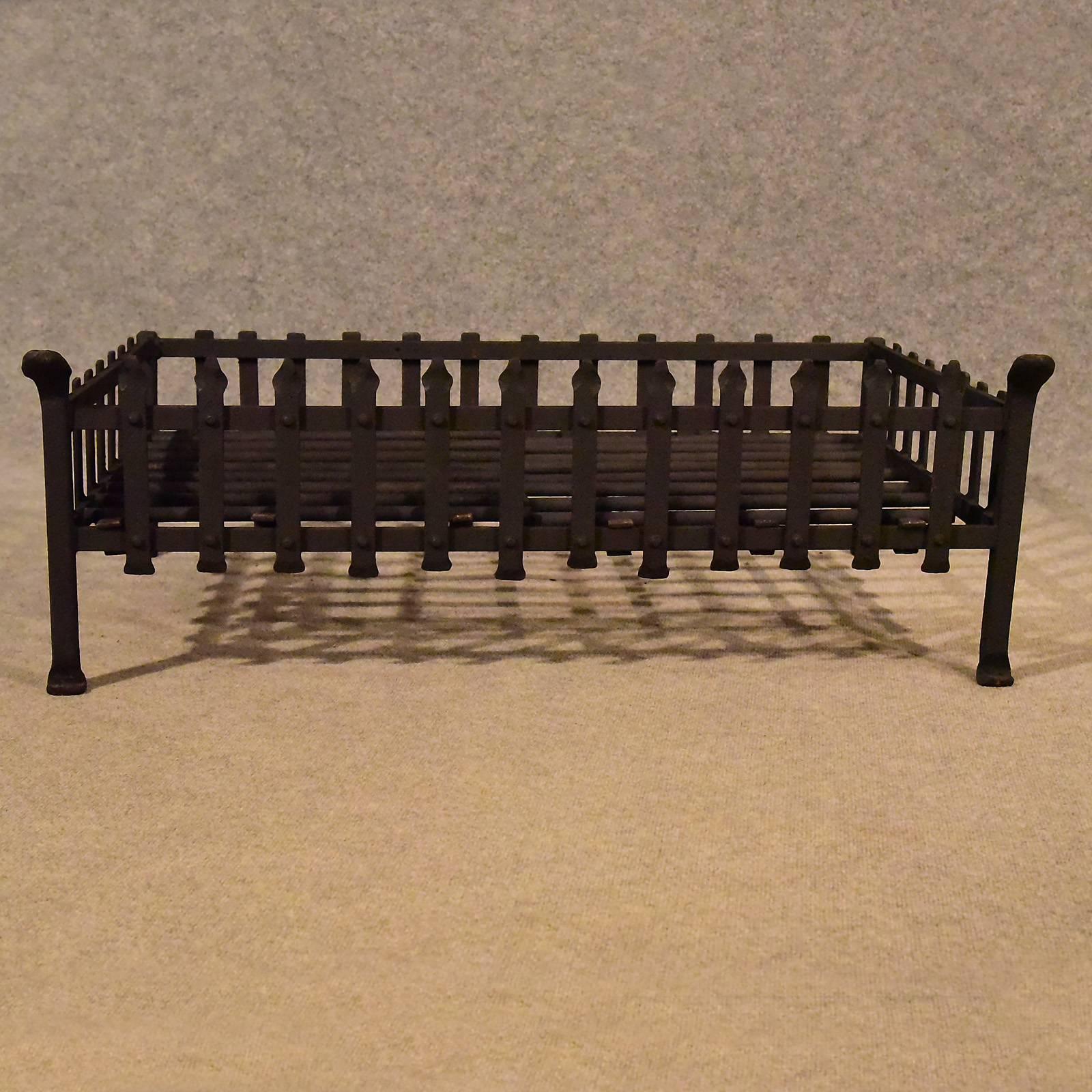 Victorian Large Antique Fire Basket Chimney Hearth Fireplace Iron Grate, circa 1900