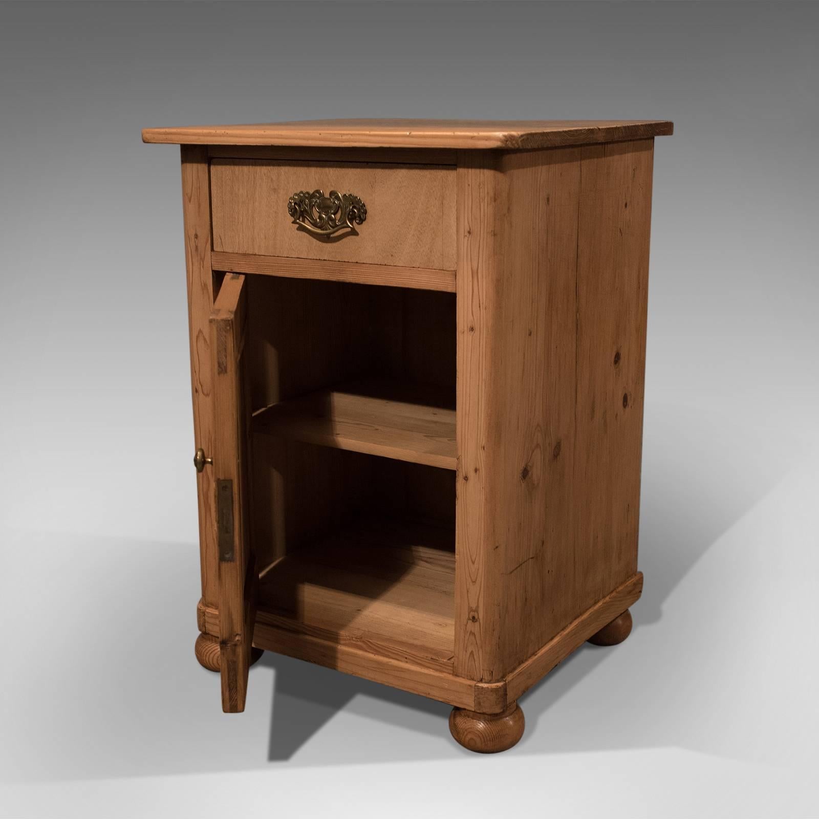 Great Britain (UK) Compact Cabinet or Bedside Cupboard, Victorian Pine, circa 1900